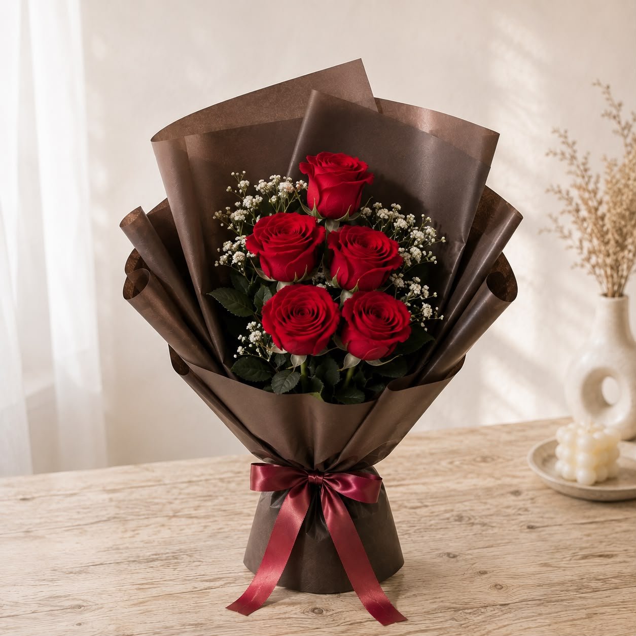 Elegant Fresh 5 Rose Flower Flat Bouquet